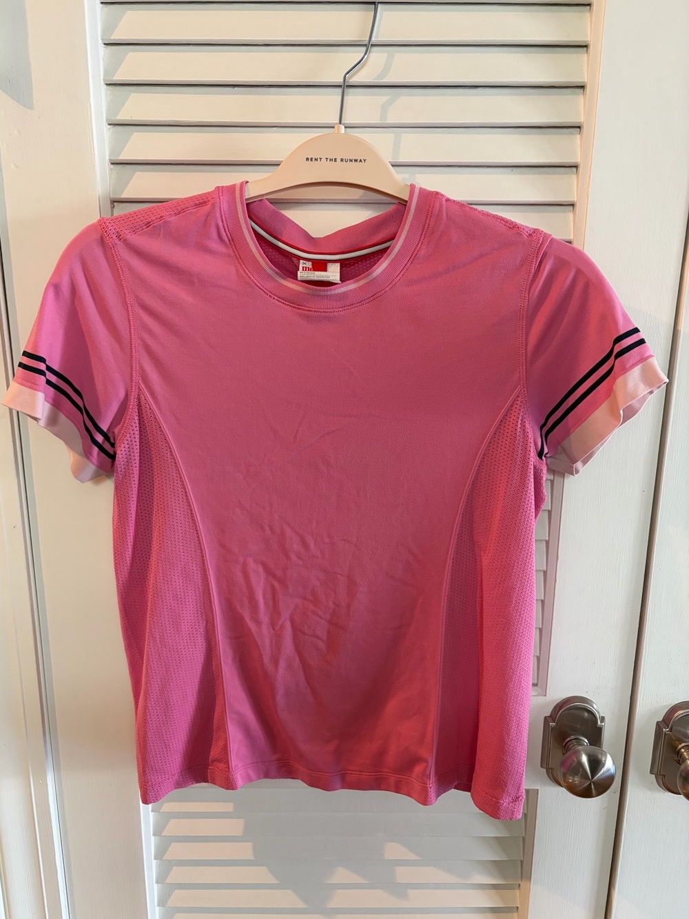 Wilson Pink Short-Sleeve seamless Performance Tee with Black Stripe Detail